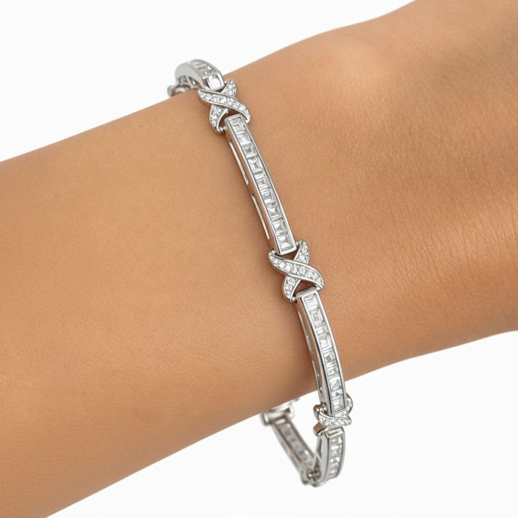 THE KISS BRACELET SILVER