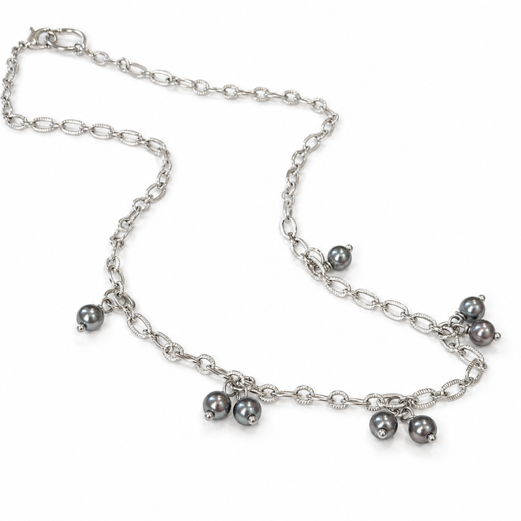 BLACK PEARL CLUSTER NECKLACE
