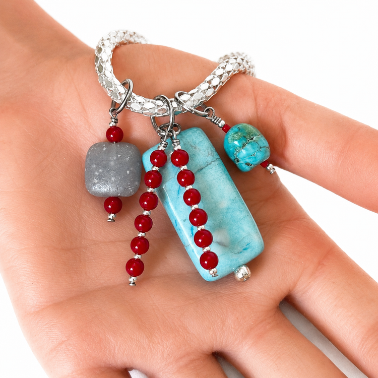 THE TURQUOISE TALISMAN NECKLACE