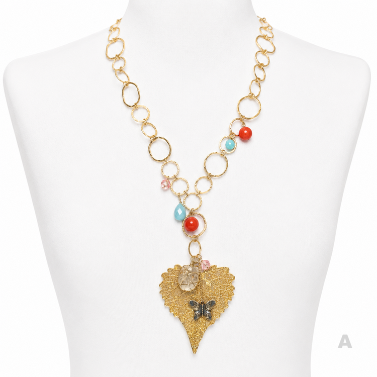 THE ARTISAN NECKLACES