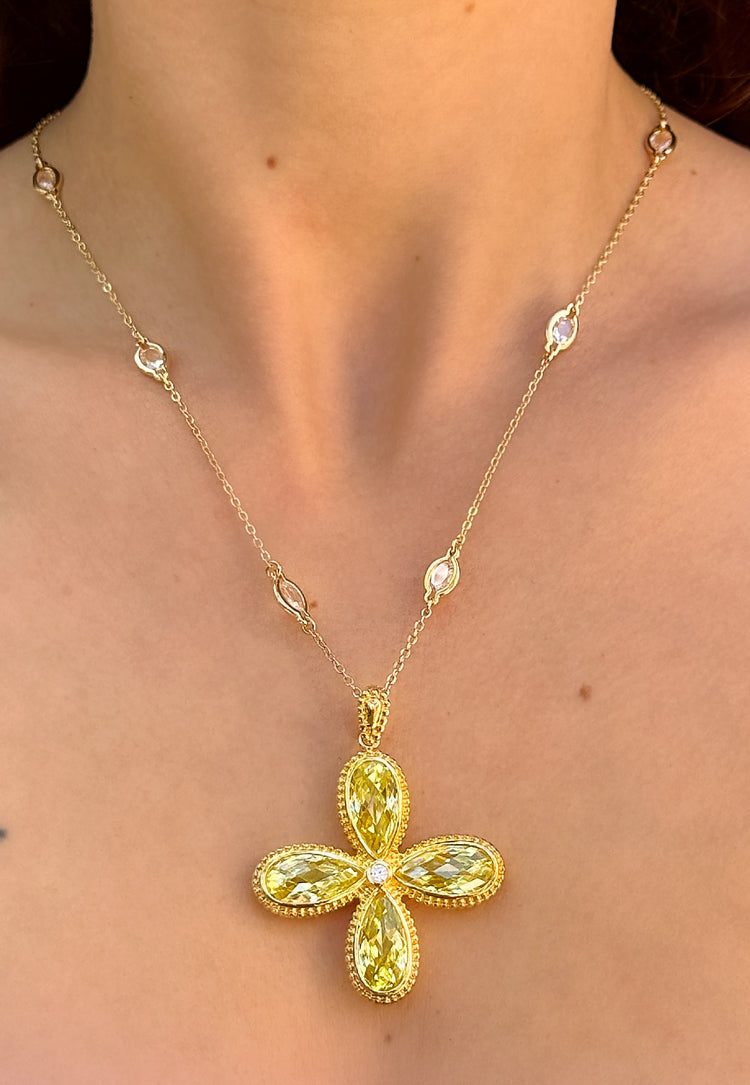 ABSINTHE LUCKY CLOVER NECKLACE