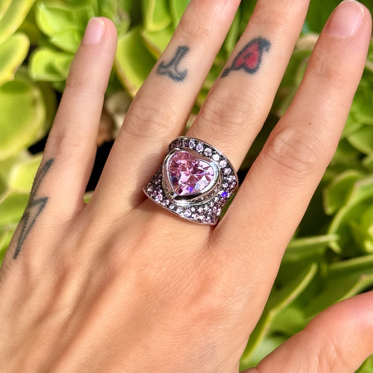THE SWEETHEART RING