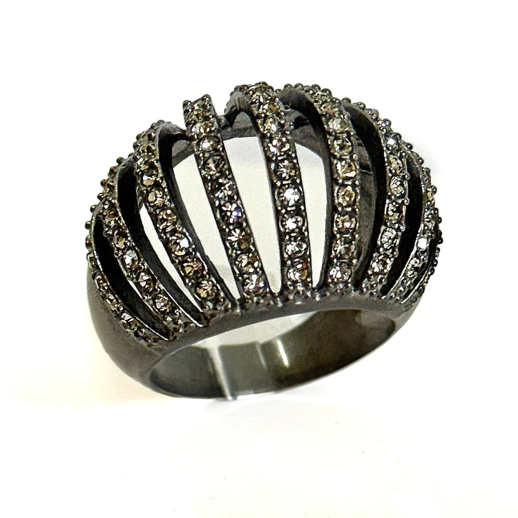 BLACK HALO RING