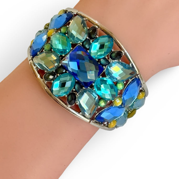 CRYSTALARIUM CUFF BLUE