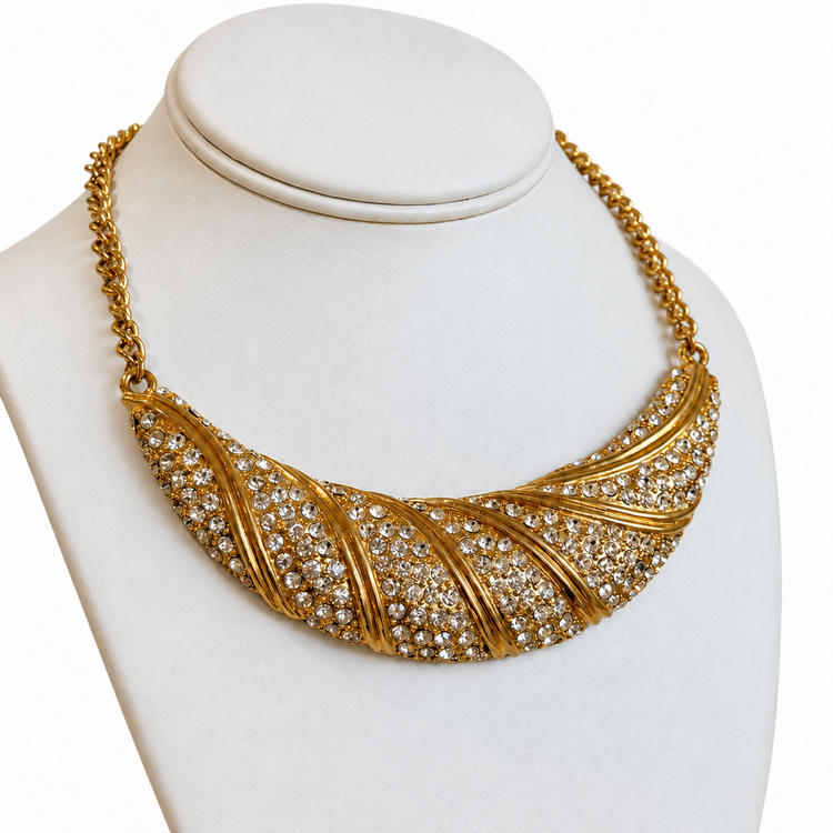 GLITTERING CROISSANT NECKLACE - GOLD