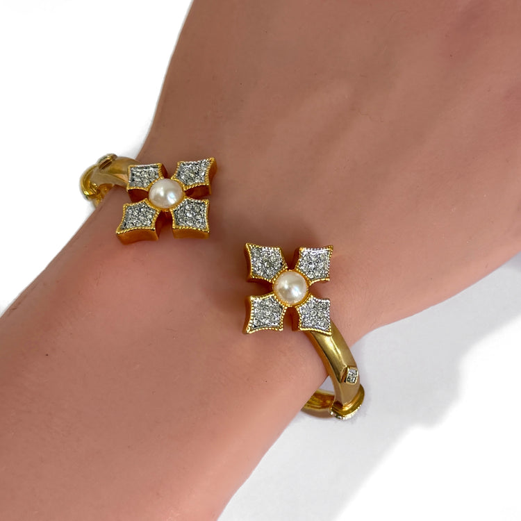 DIAMONDS AND PEARLS BRACELET