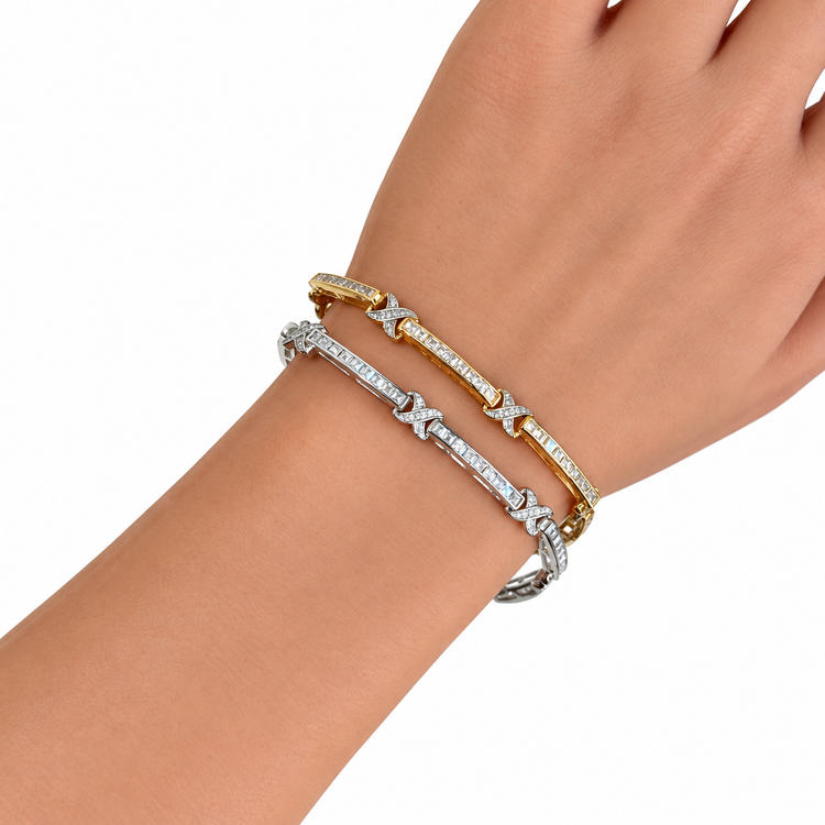 THE KISS BRACELET GOLD
