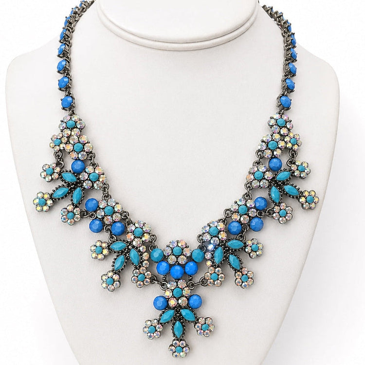 FLOWER CHILD NECKLACE