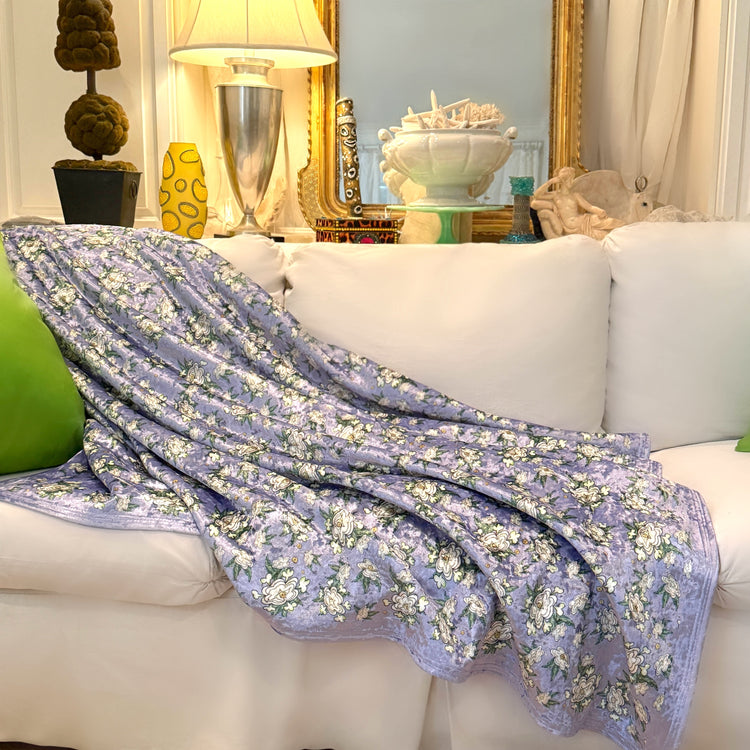 THE GARDENIA COZY DOUBLE FACED THROW BLANKET
