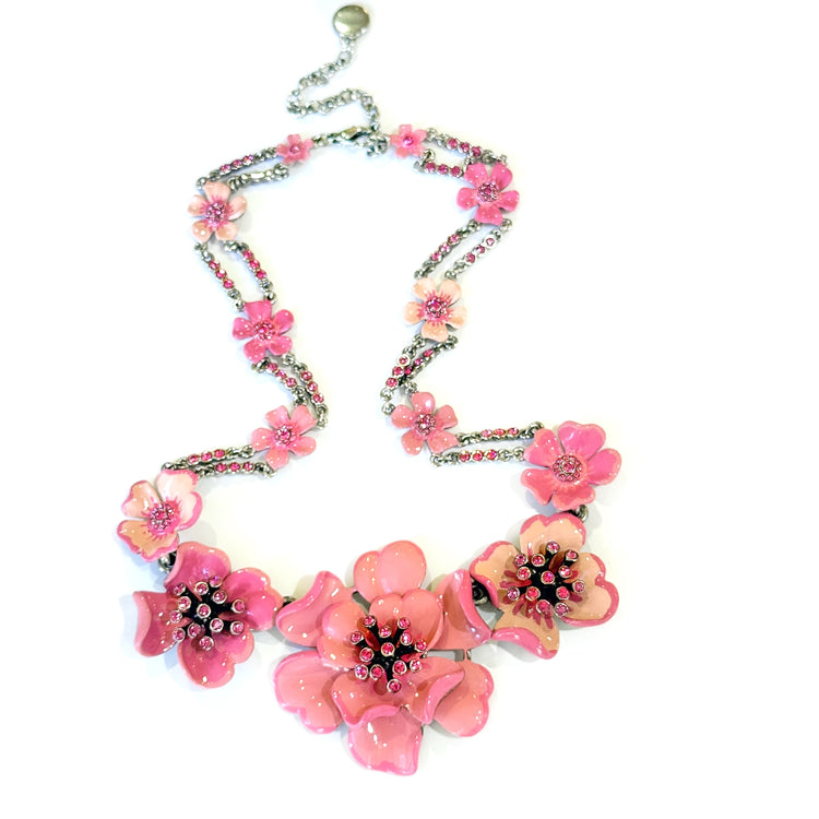 KISS FROM A ROSE NECKLACE