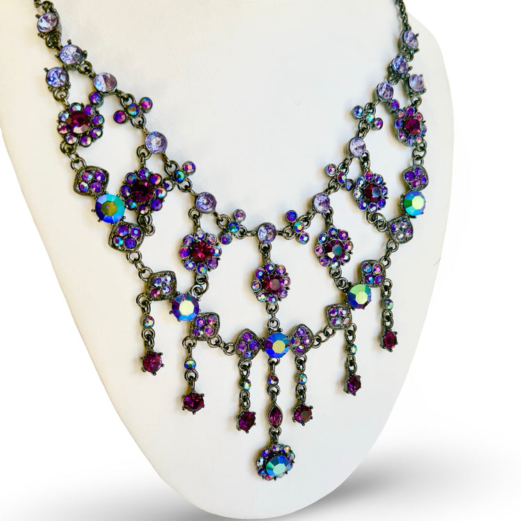 LE MYSTERE NECKLACE