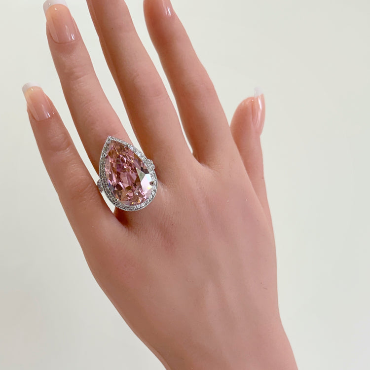 LA VIE EN ROSE RING