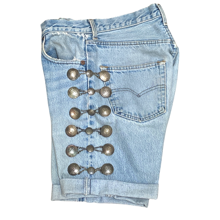 LESLIE HAMEL MARIACHI JEANS ON VINTAGE LEVIS 501's