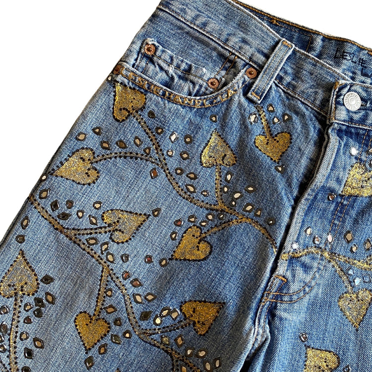 GOLD VINE STAINED GLASS MID LENGTH SHORTS