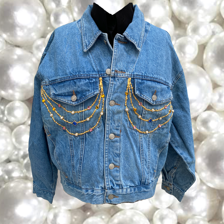 CHANEL CRYSTAL AND PEARL CHAIN JACKET