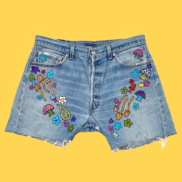 LESLIE HAMEL MAGIC MUSHROOM SHORTS