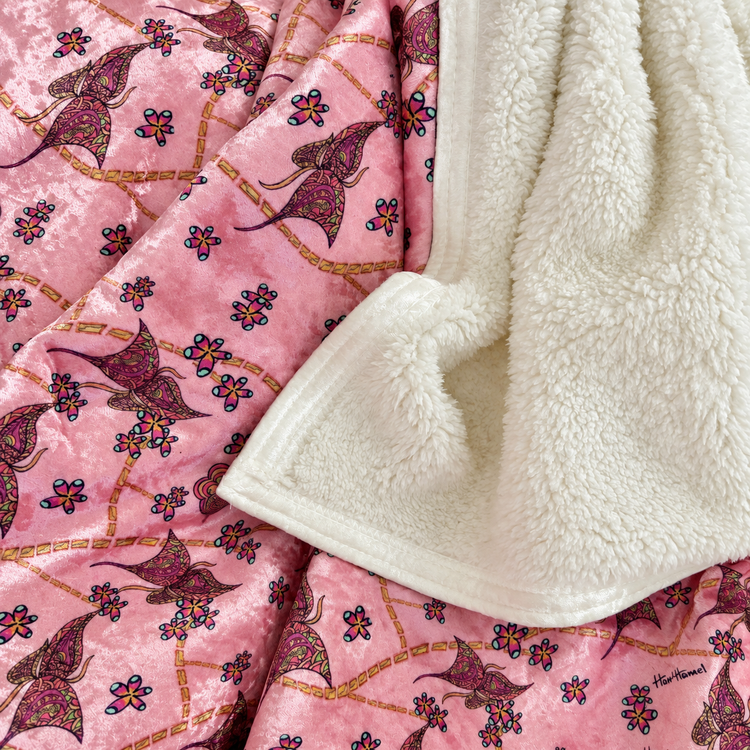 THE COZY DOUBLE FACED THROW BLANKET - PINK BUTTERFLY GARDEN