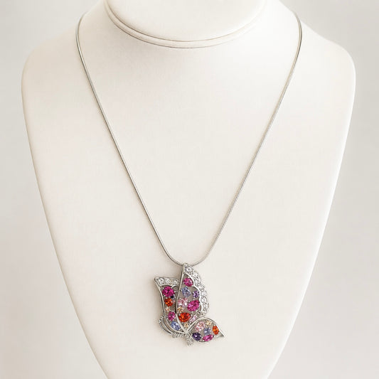 THE JUICY BUTTERFLY NECKLACE