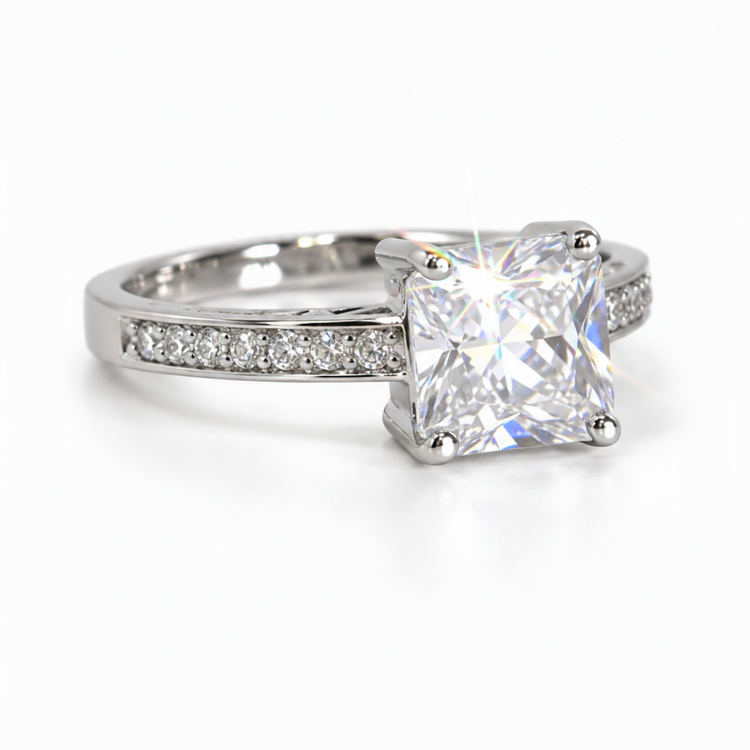 PAVÉ PRINCESS RING