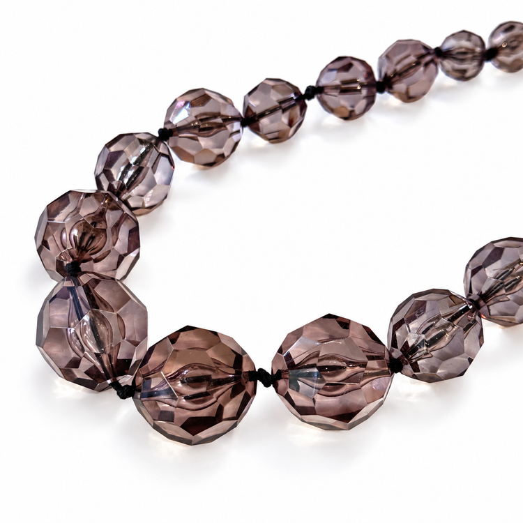 LIGHT OF VENUS NECKLACE