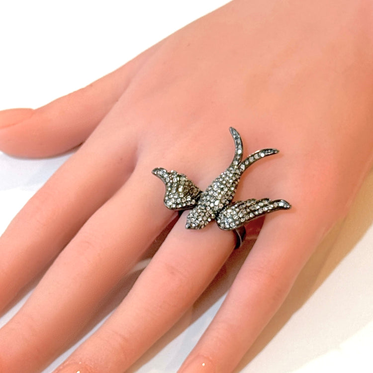 MIDNIGHT DOVE IN FLIGHT RING