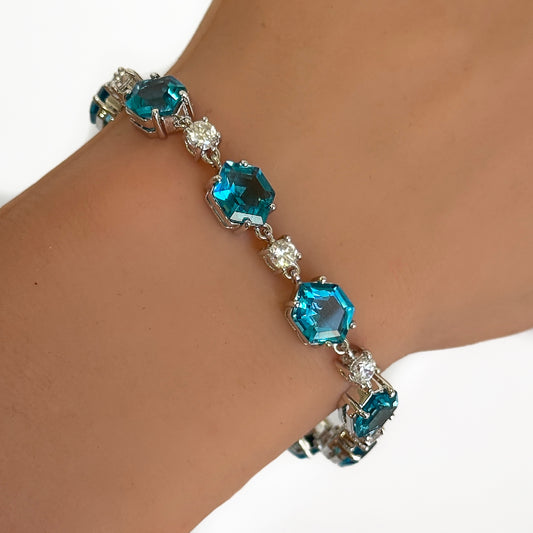 OASIS ASSCHER CUT BRACELET