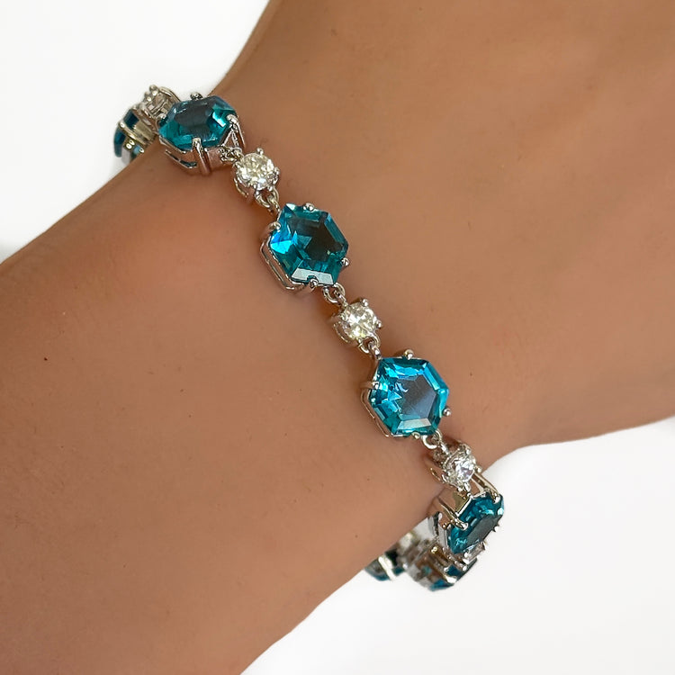 OASIS ASSCHER CUT BRACELET