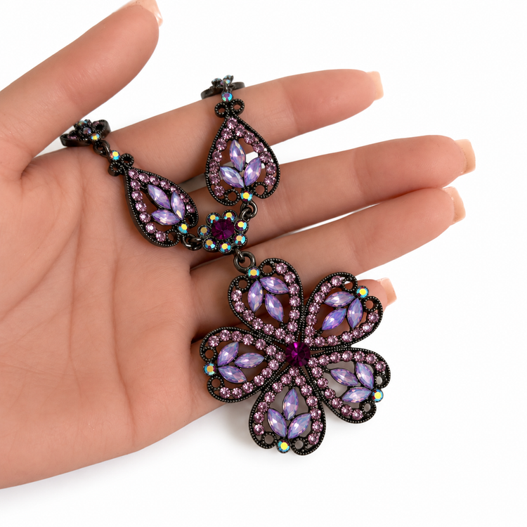 THE MIDNIGHT AMETHYST NECKLACE