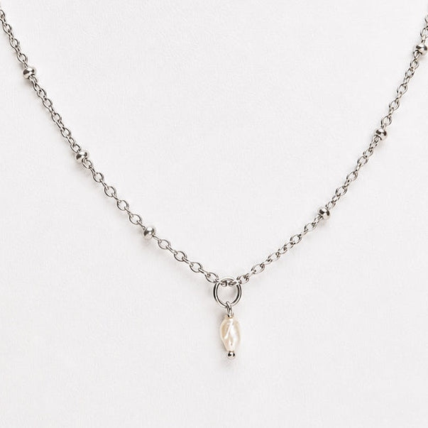 PETIT PEARL SILVER NECKLACE