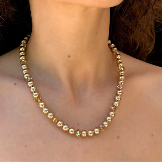 HONEY LIGHT NECKLACE
