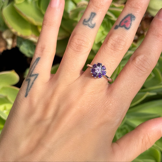 PETITE PURPLE PETALS RING