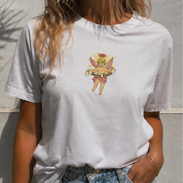 THE SUNDAY SNACKS T SHIRT!