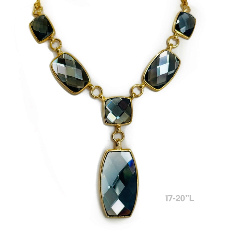 MOONLIGHT REFLECTION NECKLACE