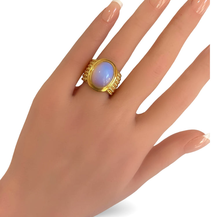 MOONAGE DAYDREAM RING