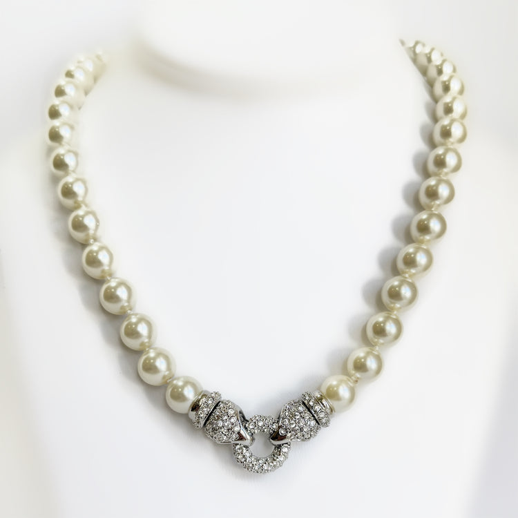 WHITE DIAMONDS AND PEARLS COLLECTION