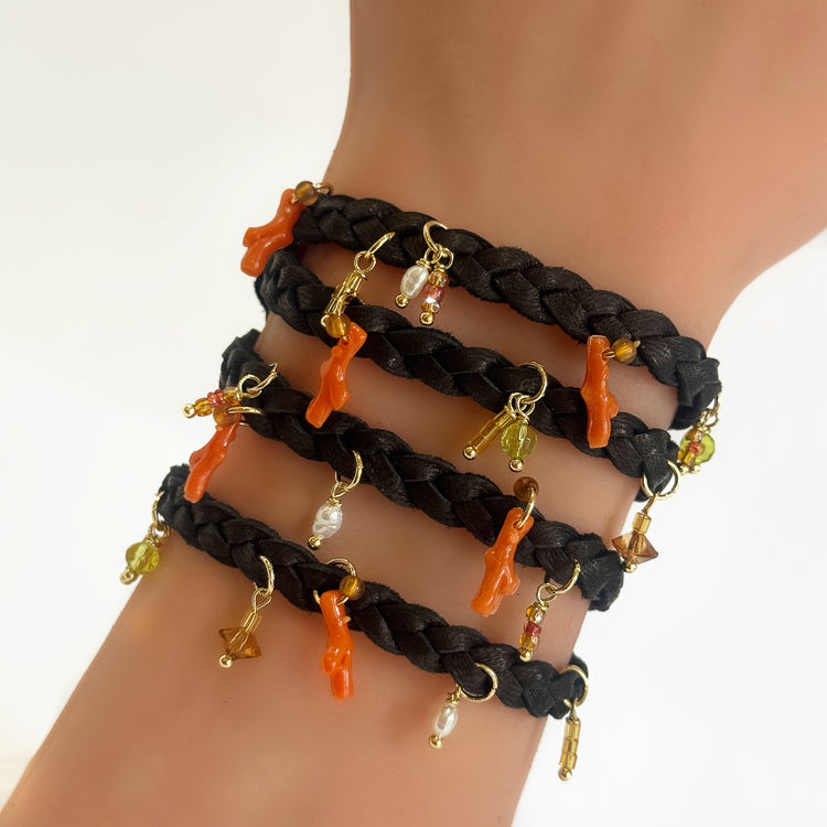 THE STEVIE CHARM BRACELET- DOWN BY THE SEASIDE BLACK