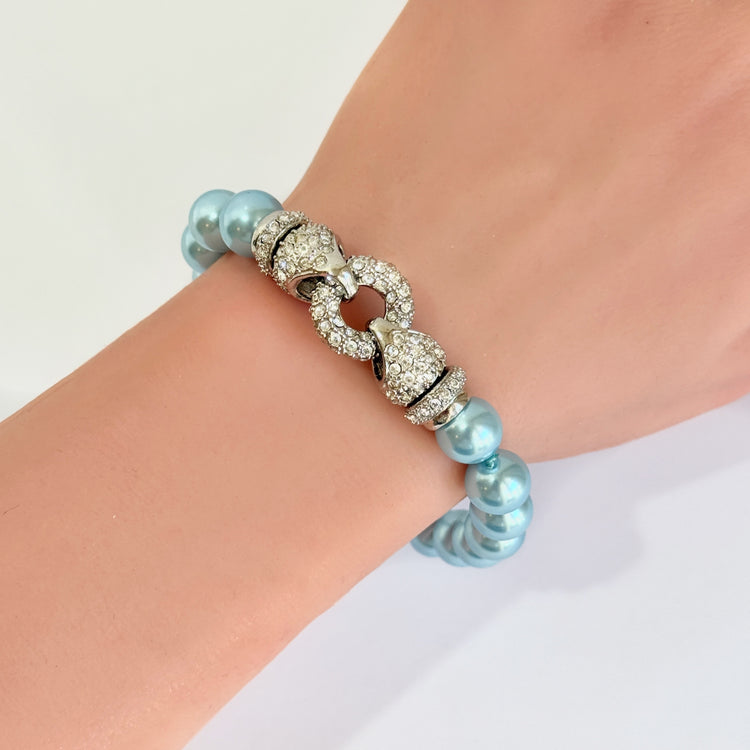 BLUE DIAMONDS AND PEARLS COLLECTION