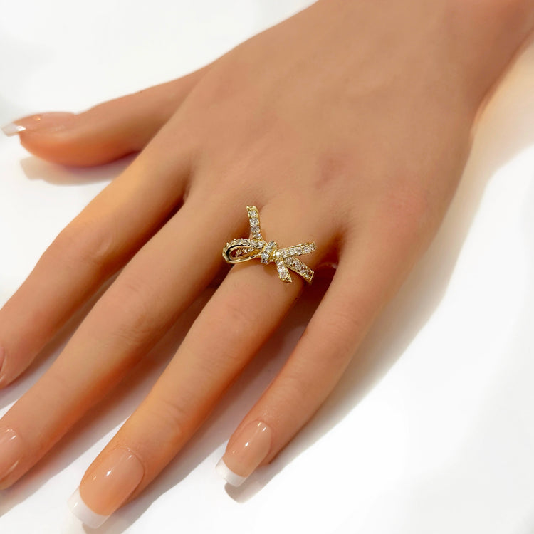 FORGET ME KNOT RING
