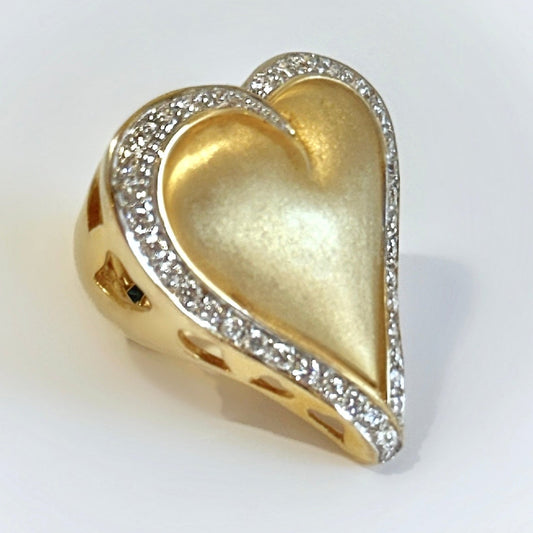 HEART OF GOLD RING