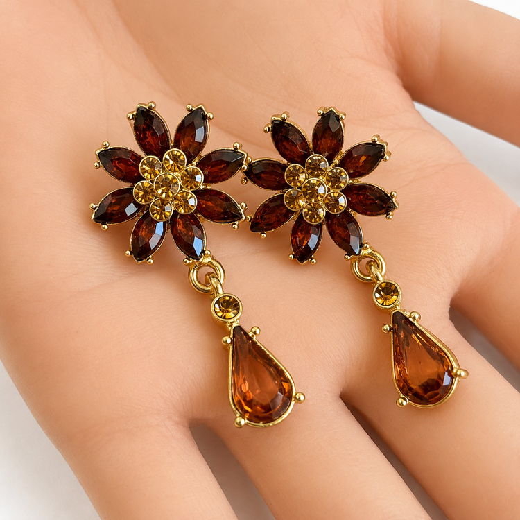 THE BELLADONNA EARRINGS