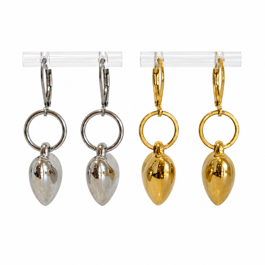 CHUBBY HEART EARRINGS