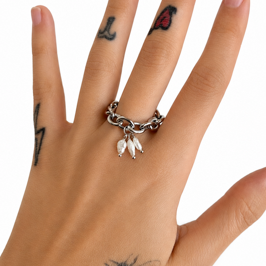 THREE OF WANDS CHAIN RING