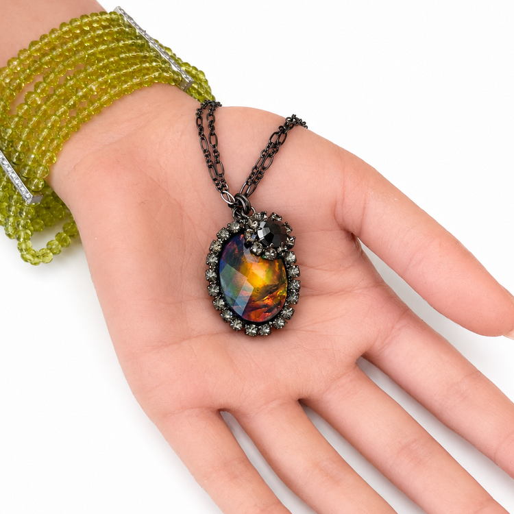 THE DRAGONFLY OPAL NECKLACE