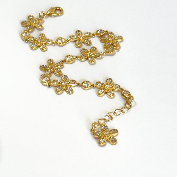 DIAMOND DAISY BRACELET