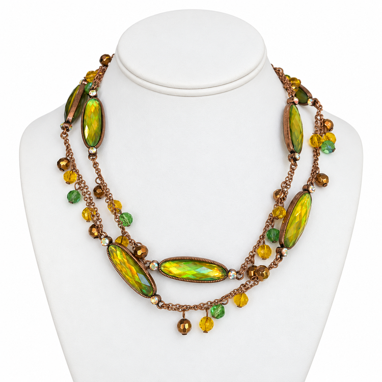 THE PEACOCK NECKLACE