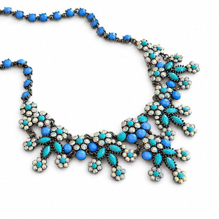FLOWER CHILD NECKLACE