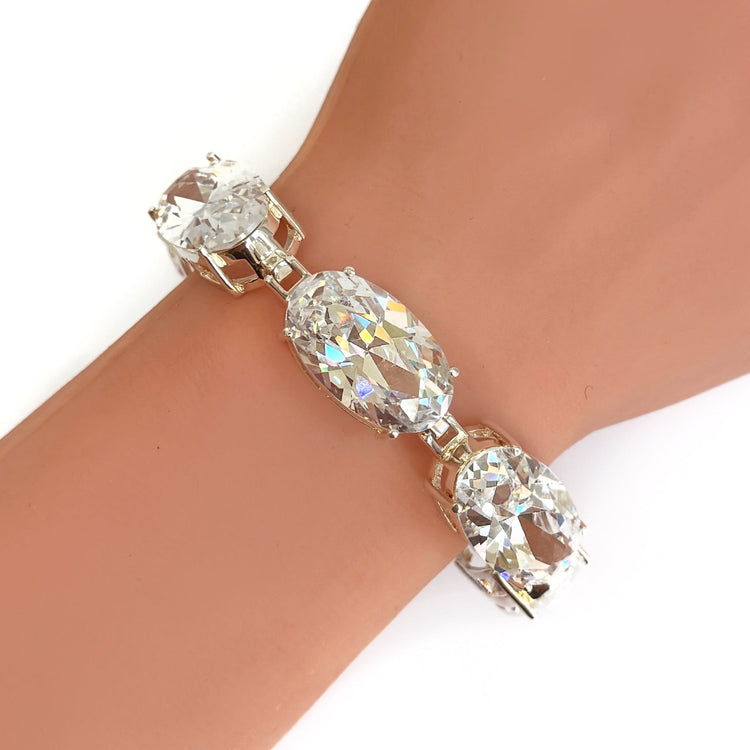 HELLO IT'S ME BRACELET