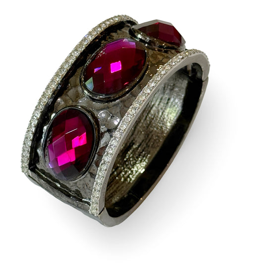HEMATITE FUSCHIA PAVE CUFF