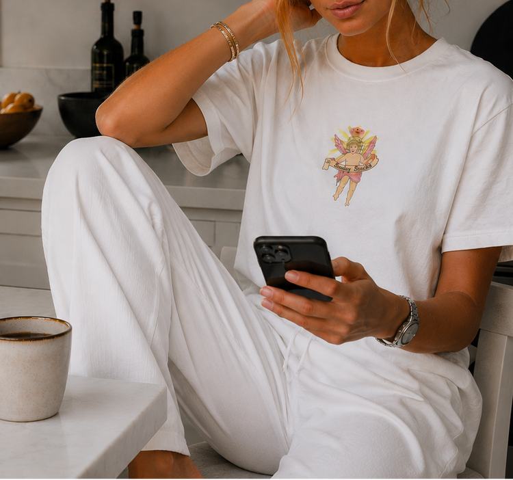 THE SUNDAY SNACKS T SHIRT!