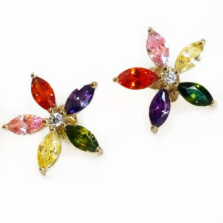 PETIT FLEUR EARRINGS